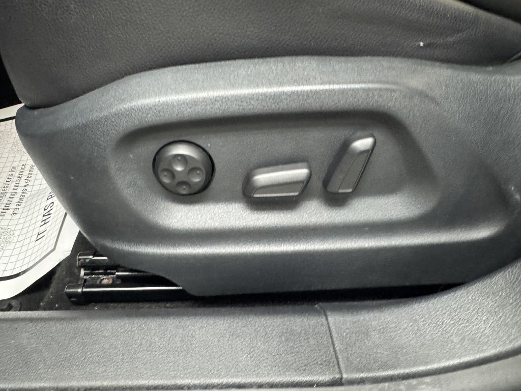 2016 Volkswagen Tiguan Image 25