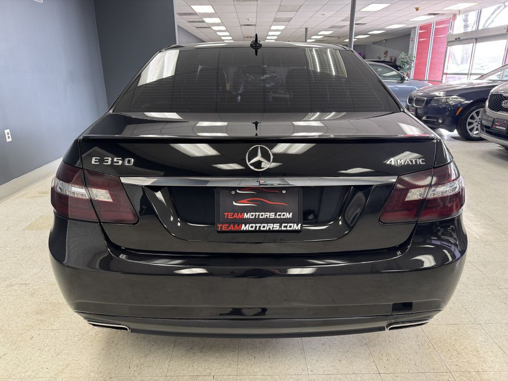 2011 Mercedes-Benz E-Class Image 5