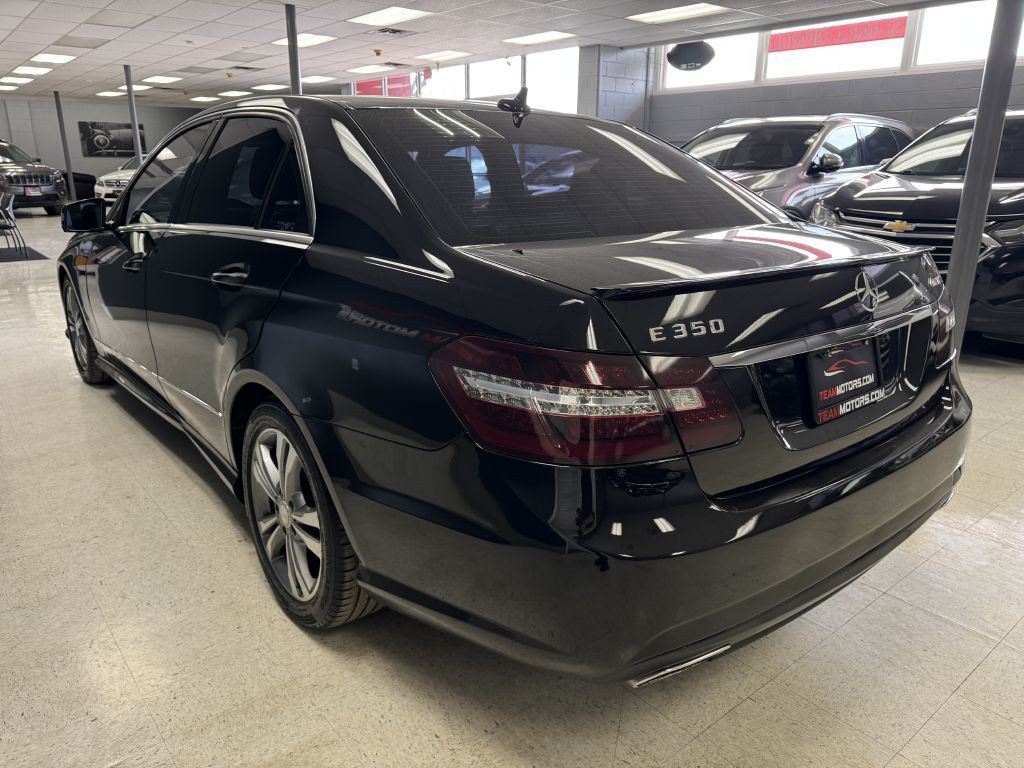 2011 Mercedes-Benz E-Class Image 6