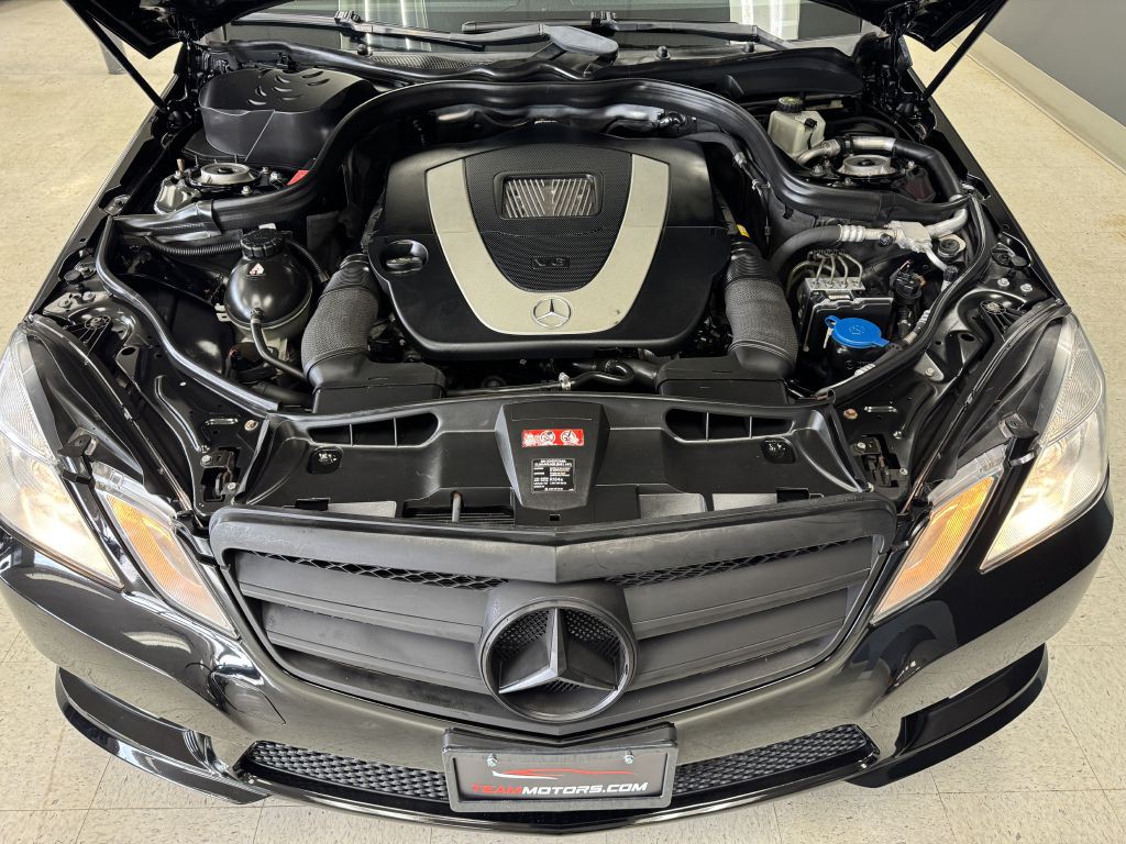 2011 Mercedes-Benz E-Class Image 33