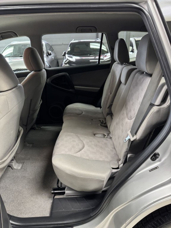 2012 Toyota Rav4 Image 15