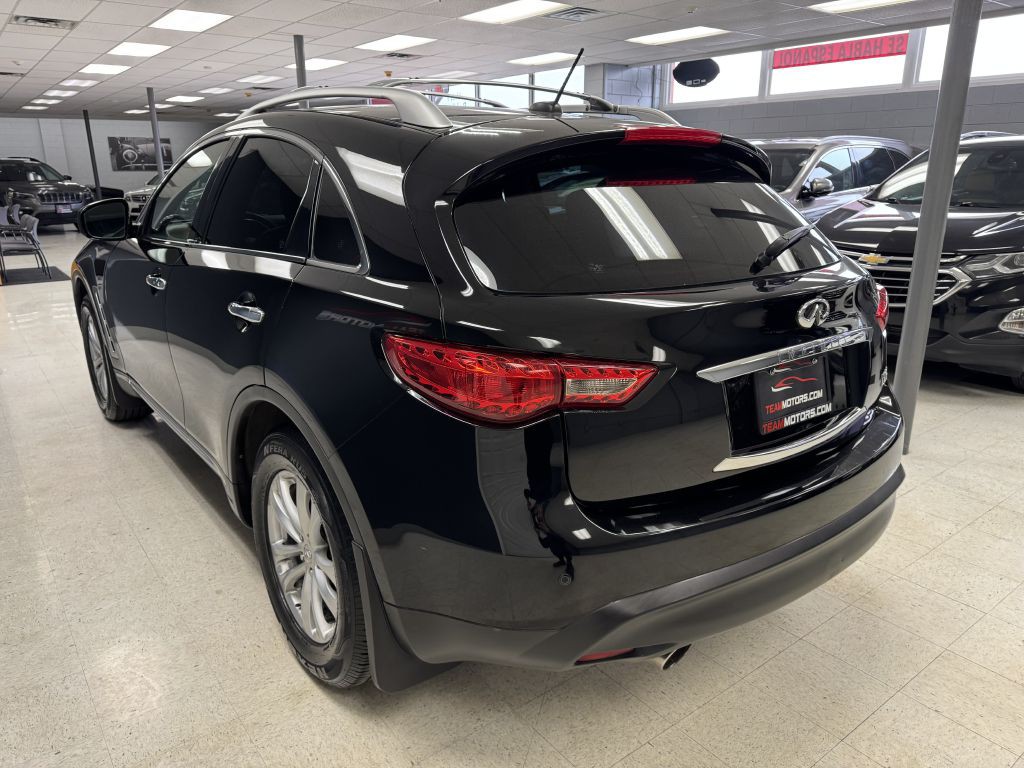 2009 INFINITI FX35 Image 8