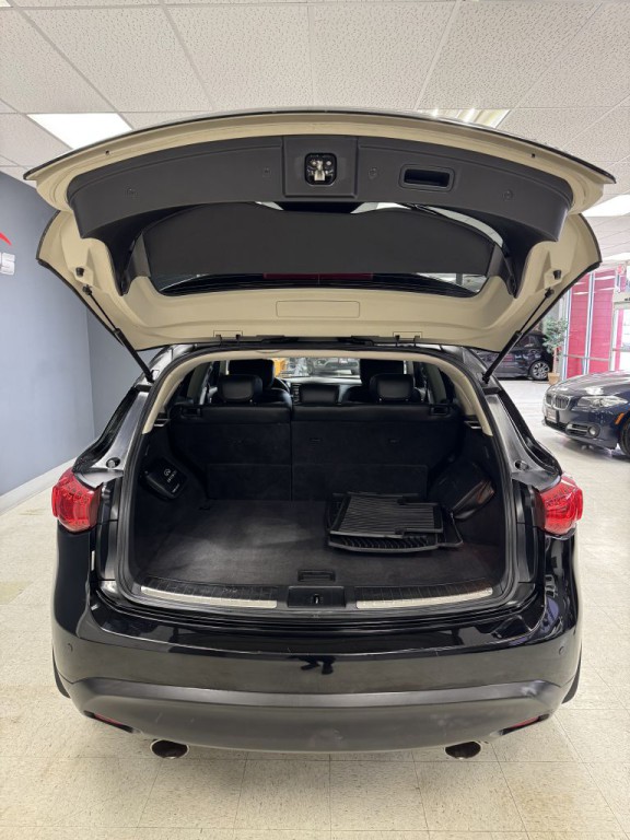 2009 INFINITI FX35 Image 10