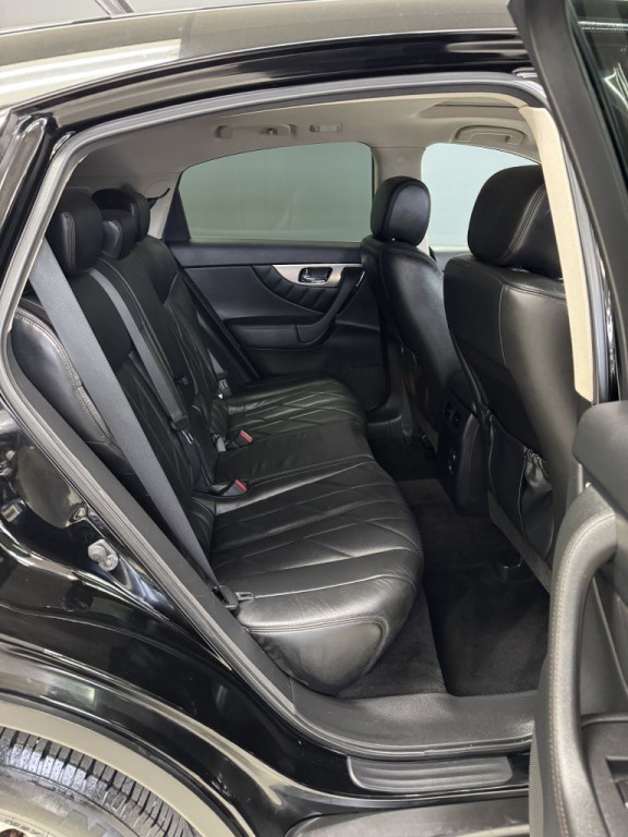2009 INFINITI FX35 Image 12