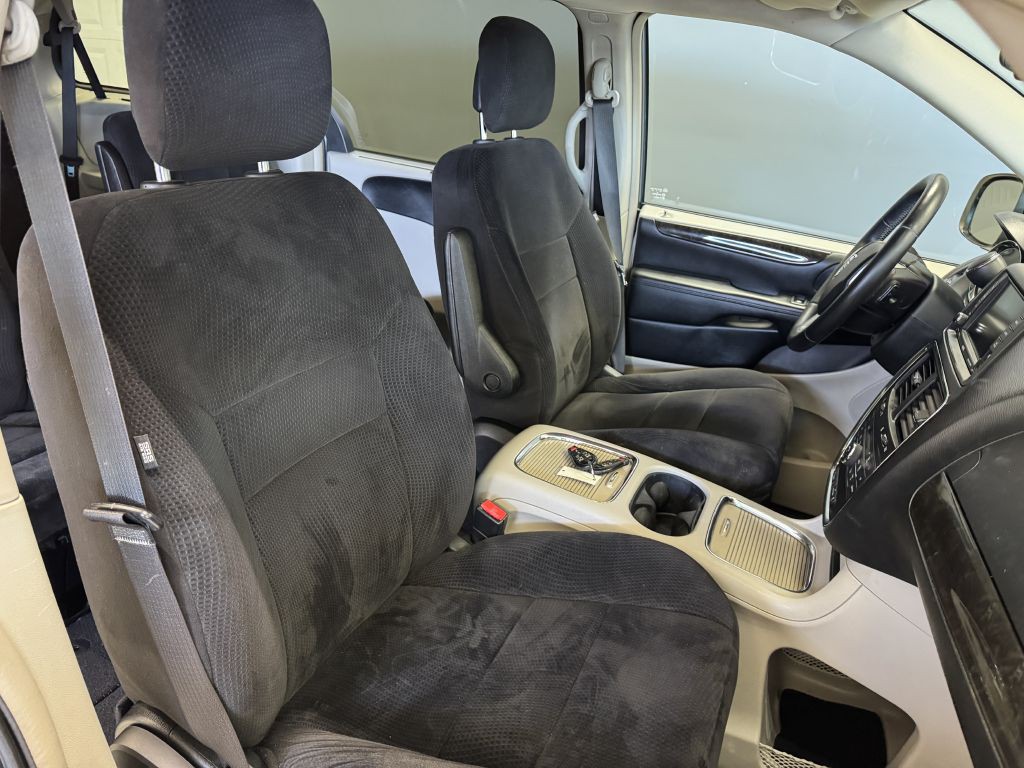 2013 Dodge Grand Caravan Image 22