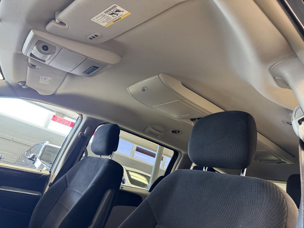 2013 Dodge Grand Caravan Image 25