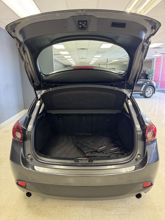2015 Mazda Mazda3 Image 11