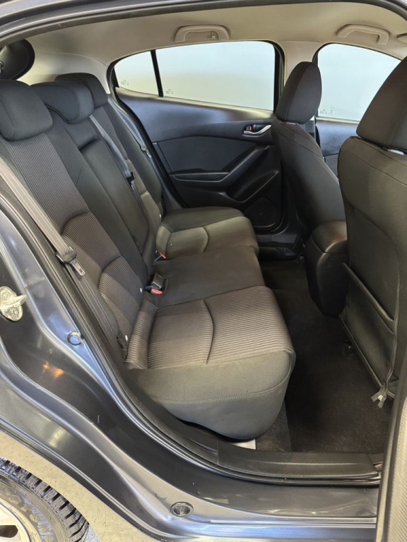 2015 Mazda Mazda3 Image 14