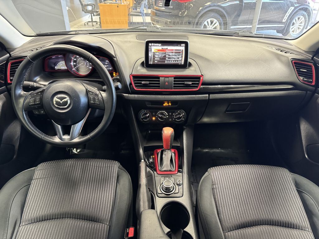 2015 Mazda Mazda3 Image 18