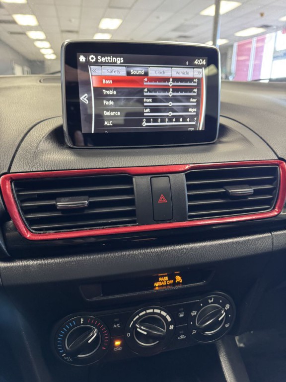 2015 Mazda Mazda3 Image 26