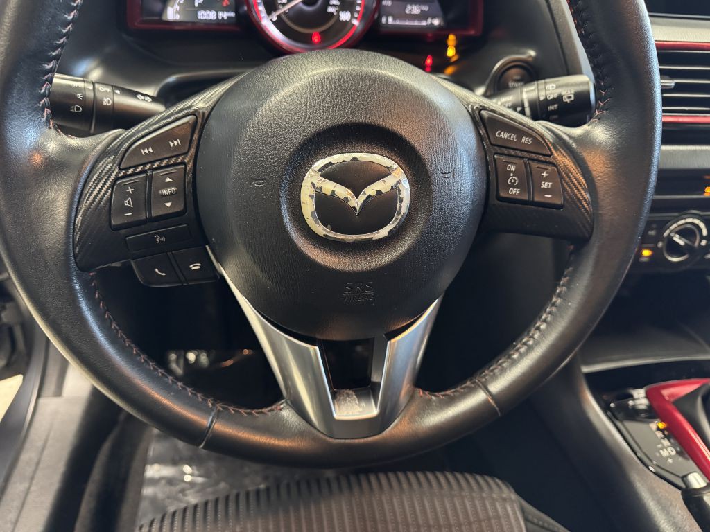 2015 Mazda Mazda3 Image 28