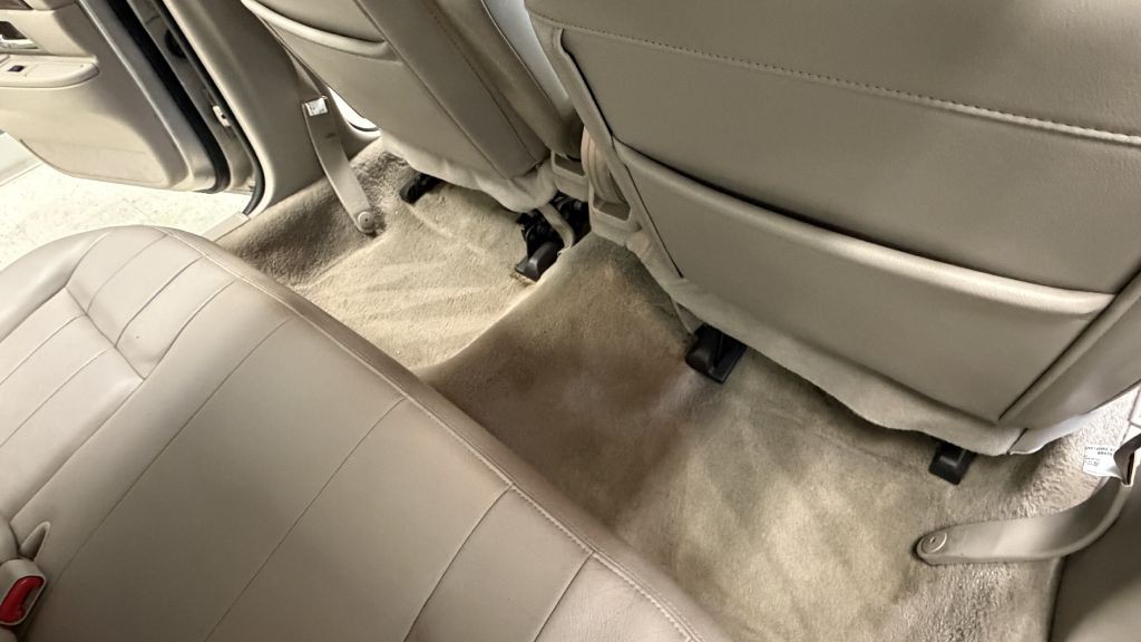 2010 Mercury Grand Marquis Image 25