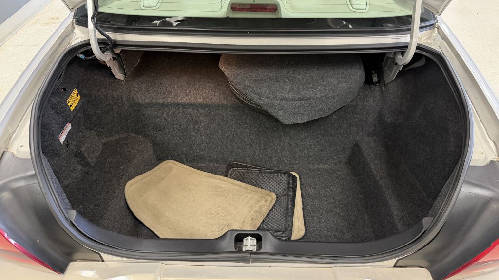 2010 Mercury Grand Marquis Image 47