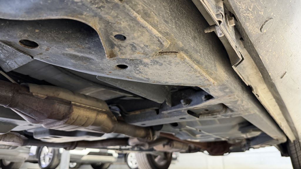 2010 Mercury Grand Marquis Image 48