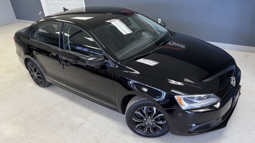 2014 Volkswagen Jetta Image 2