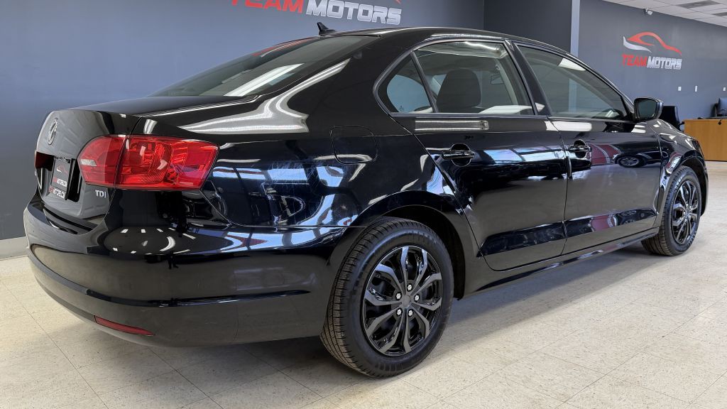 2014 Volkswagen Jetta Image 12