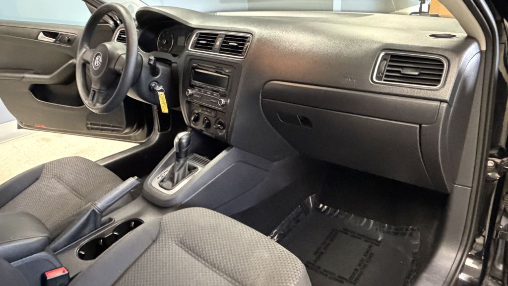2014 Volkswagen Jetta Image 20
