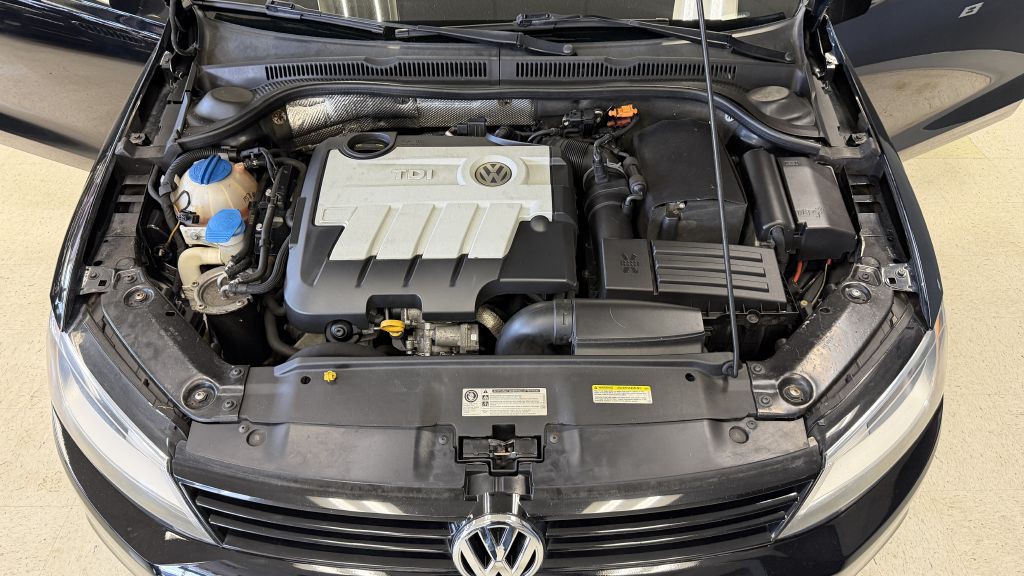 2014 Volkswagen Jetta Image 29