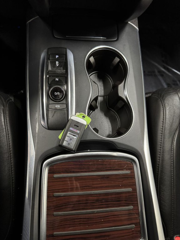 2016 Acura MDX Image 28