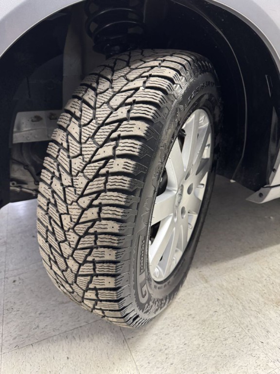 2015 Chrysler Town & Country Image 35