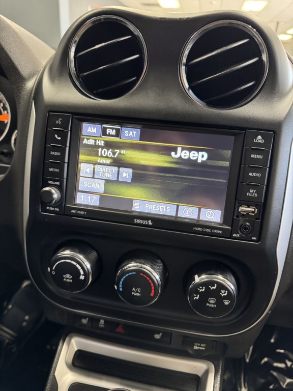2014 Jeep Compass Image 28