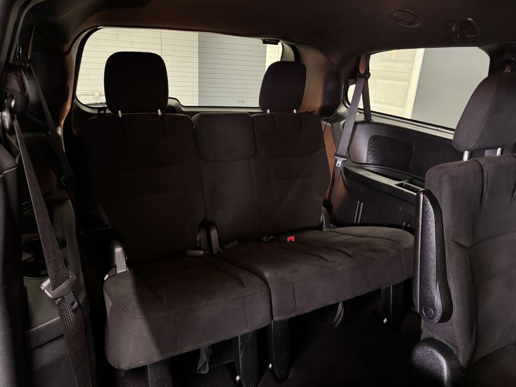 2014 Dodge Grand Caravan Image 16