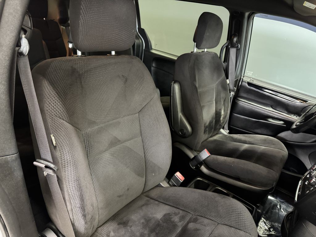 2014 Dodge Grand Caravan Image 25