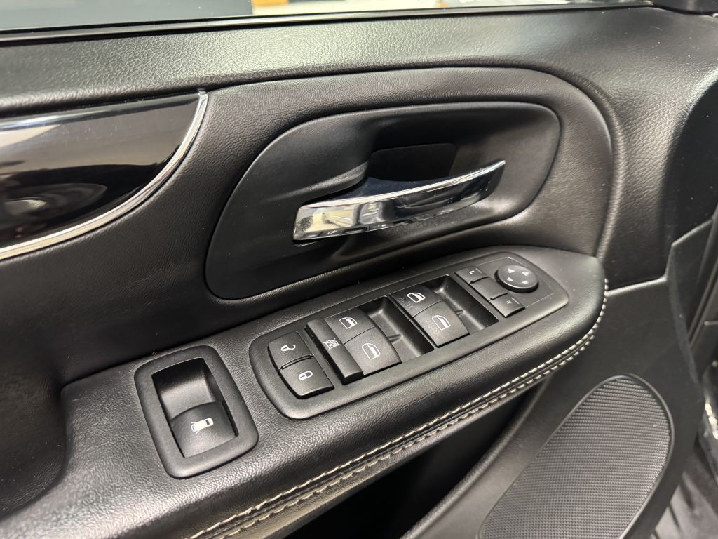 2014 Dodge Grand Caravan Image 27