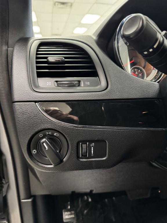 2014 Dodge Grand Caravan Image 28