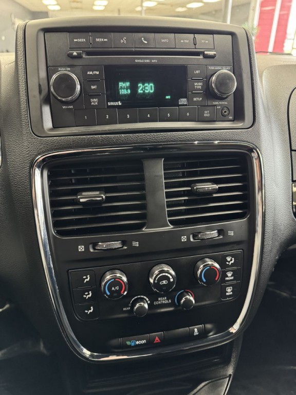 2014 Dodge Grand Caravan Image 30