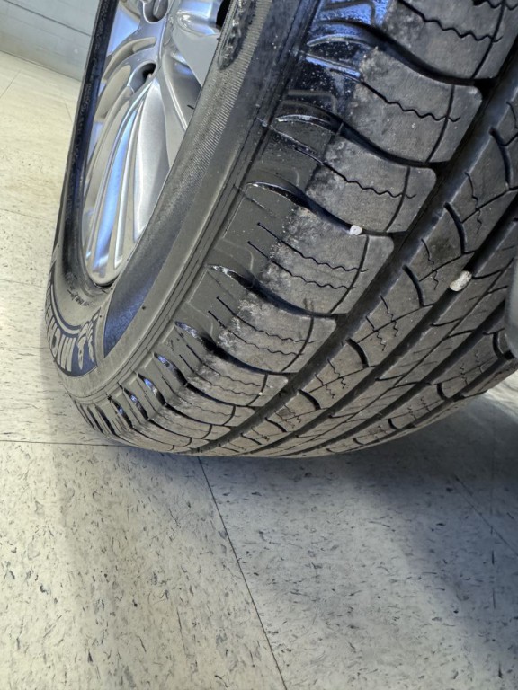 2016 Chrysler Town & Country Image 38