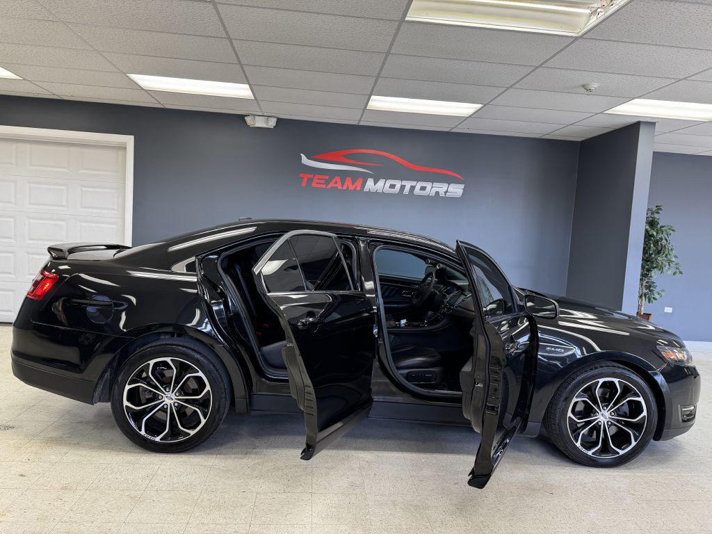 2015 Ford Taurus Image 11