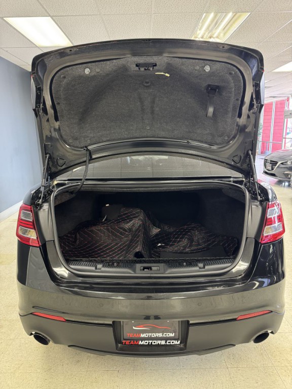 2015 Ford Taurus Image 12