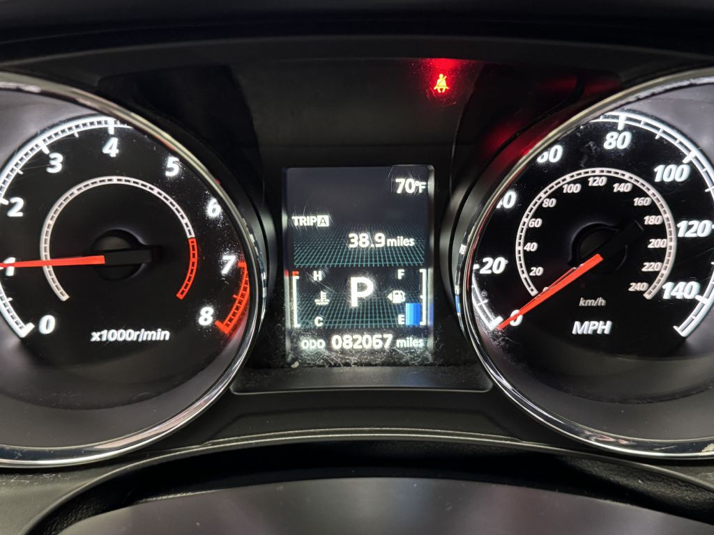 2017 Mitsubishi Outlander Image 34