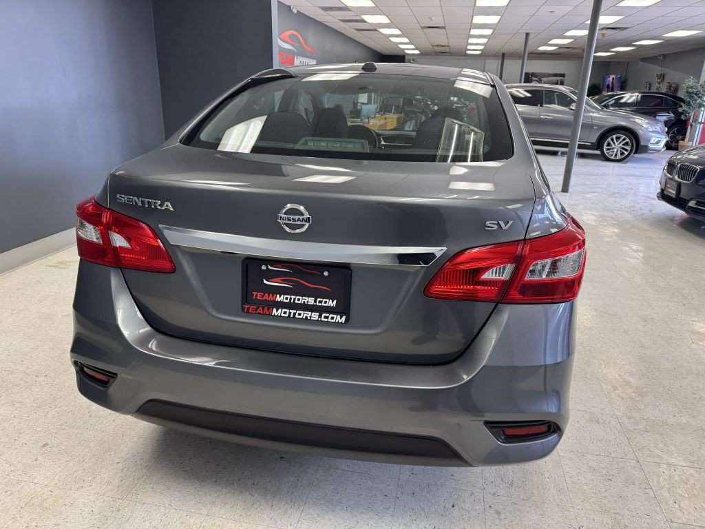 2016 Nissan Sentra Image 9