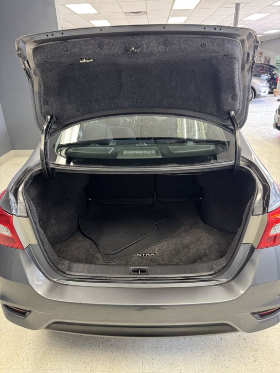 2016 Nissan Sentra Image 12