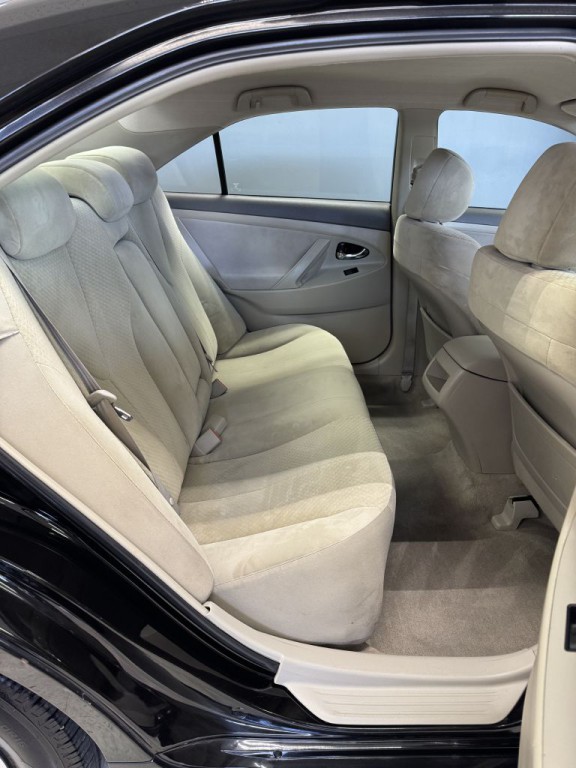 2007 Toyota Camry Image 12