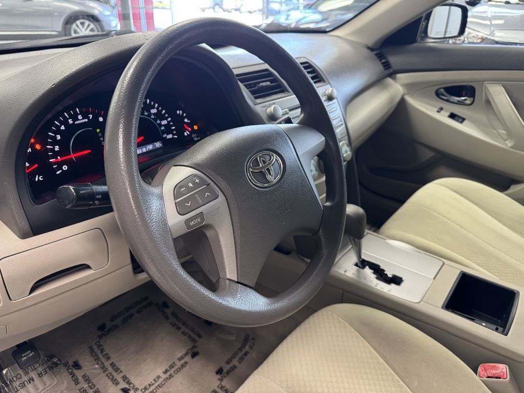 2007 Toyota Camry Image 18