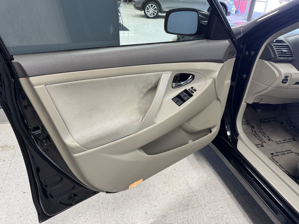2007 Toyota Camry Image 22