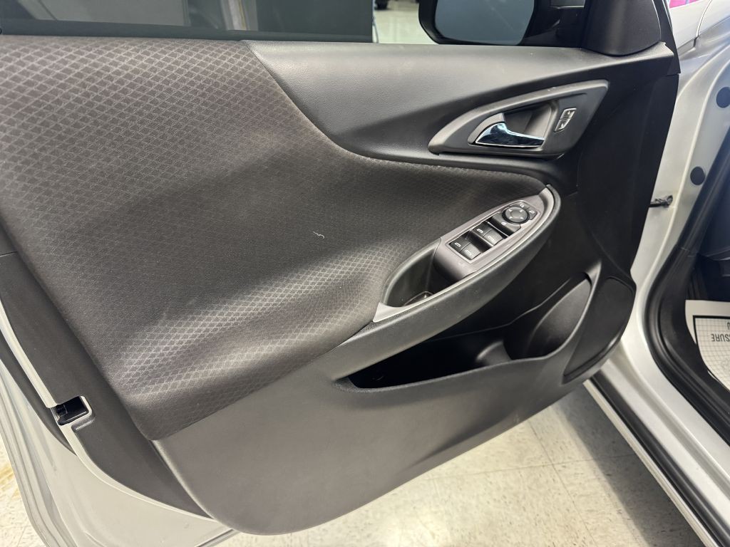 2020 Chevrolet Malibu Image 22