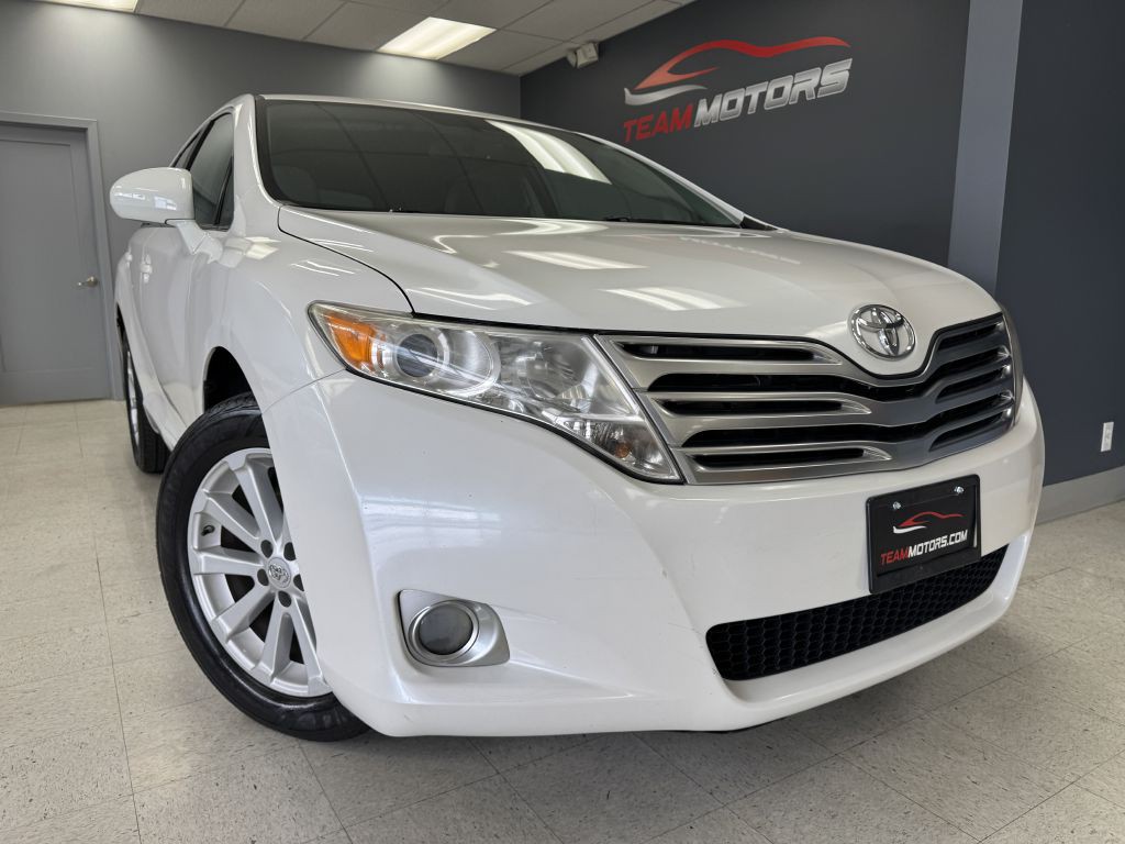 2012 Toyota Venza Image 2