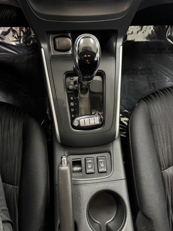 2016 Nissan Sentra Image 25