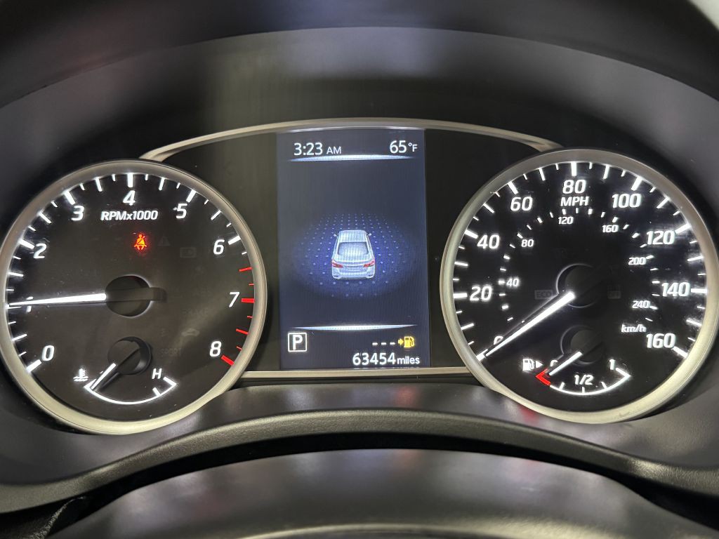 2016 Nissan Sentra Image 28