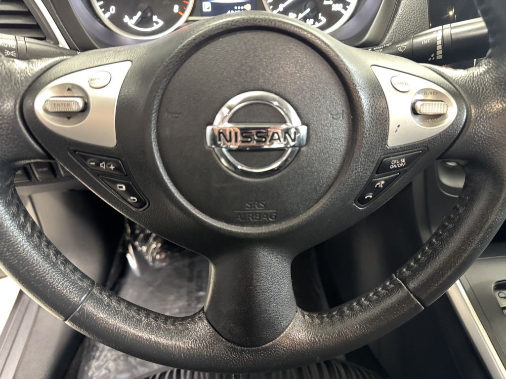 2016 Nissan Sentra Image 29