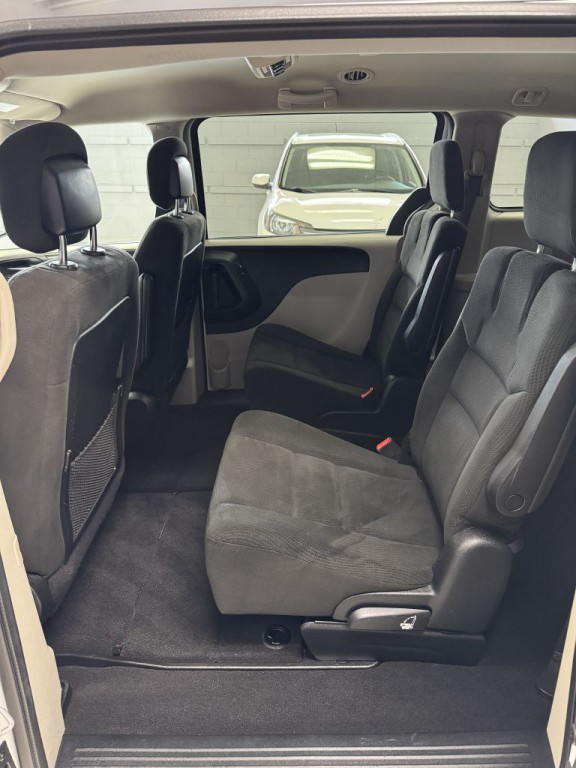 2015 Dodge Grand Caravan Image 14
