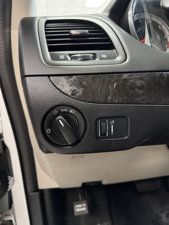 2015 Dodge Grand Caravan Image 24