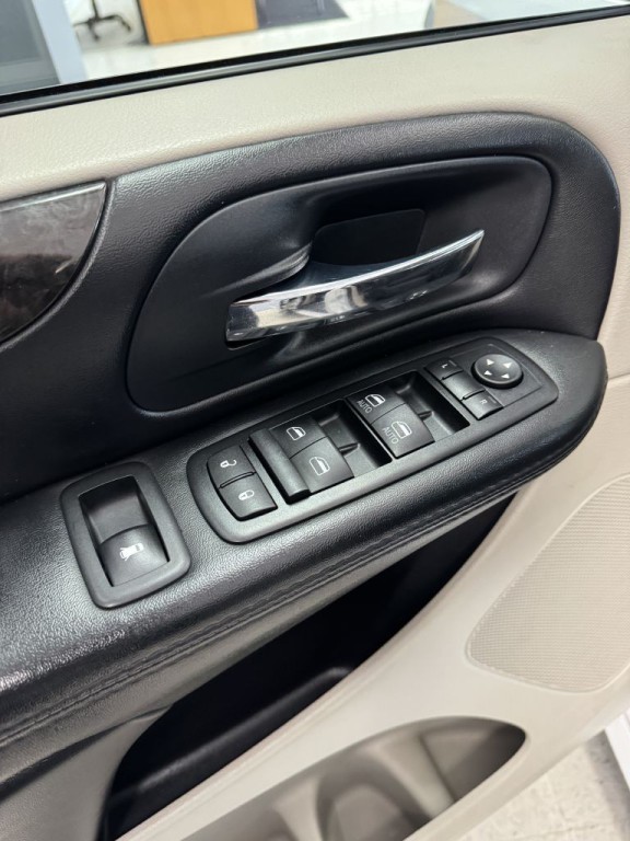 2015 Dodge Grand Caravan Image 27