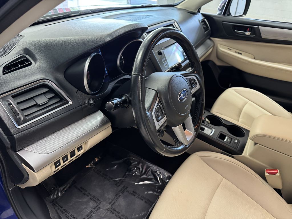 2016 Subaru Legacy Image 18