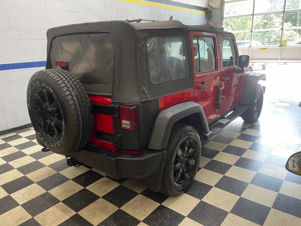2010 Jeep Wrangler Unlimited Image 15