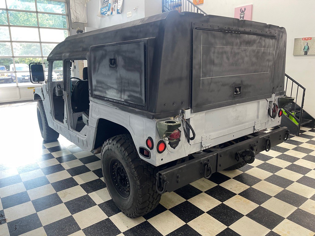 2006 AM General Humvee Image 7
